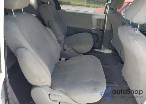 2011 Toyota Sienna Base V6 from USA, damaged, VIN 5TDZK3DC6BS086485